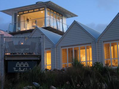 The Boatshed Seaside Boutique Hotel Auckland Bagian luar foto